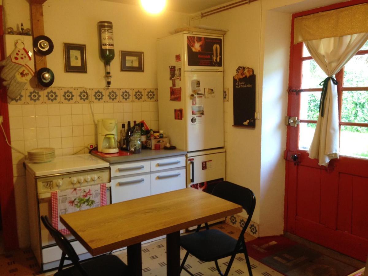 Maison Atypique Au Coeur De La Caillere Saint Hilaire Avec Grand Jardin Merigny Buitenkant foto